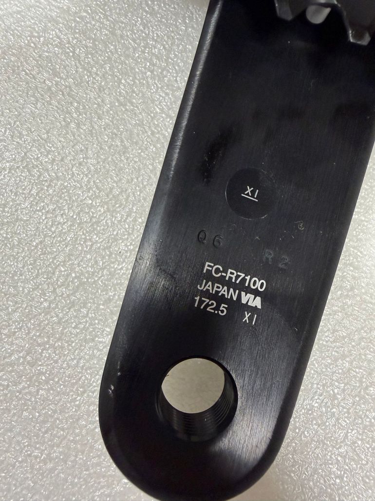 Used Shimano 105 Di2 2026 bike — image 3 of 12