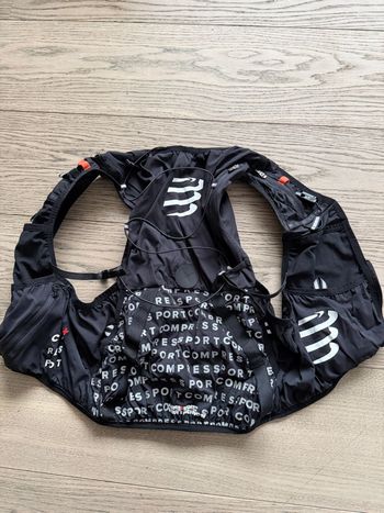 Used compressport Vest 15l 2025 bike