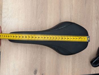 Used Fizik Nisene sport bike — image 3 of 4