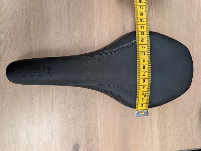 Used Fizik Nisene sport bike — image 4 of 4