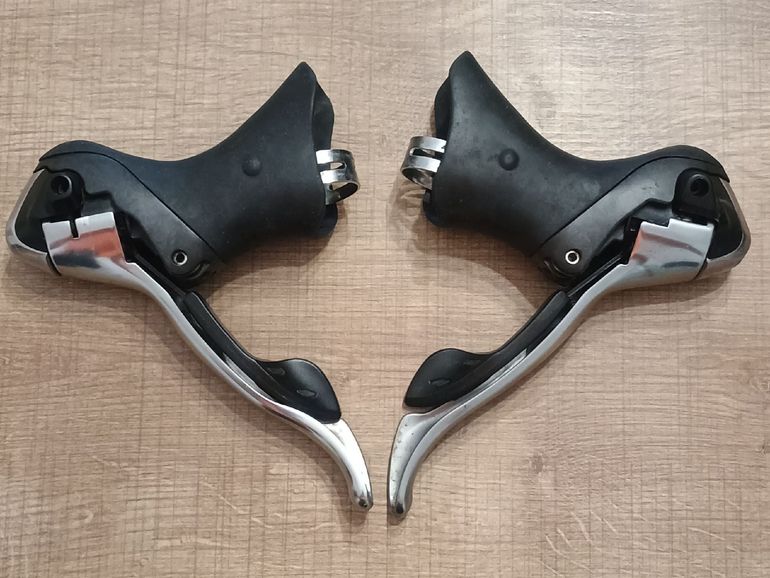Used Shimano Dura Ace ST-7800 2x10v bike — image 5 of 7