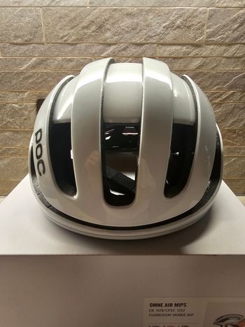 Used POC Omne air mips 2025 bike — image 4 of 5