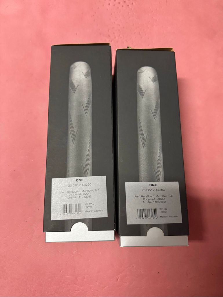 Used Schwalbe One bike — image 2 of 3