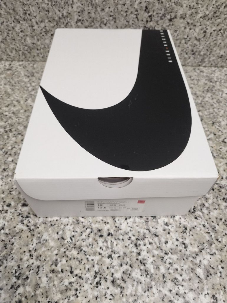 Used Nike Vaporfly 4 2026 bike — image 4 of 6
