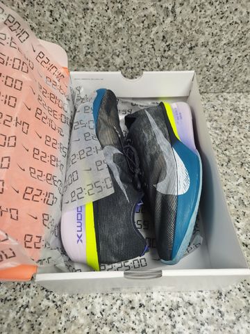 Nike Vaporfly 4 2026 Running Shoes usato