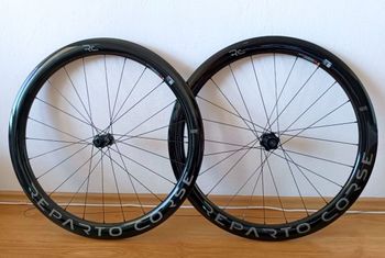 Used Bianchi RUEDAS CARBONO REPARTO CORSE R50 MM CERAMICC TOPÉ GAMA 2026 bike