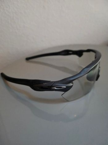 Used Oakley Radar EV Path Clear to Black Iridium 2023 bike — image 2 of 4