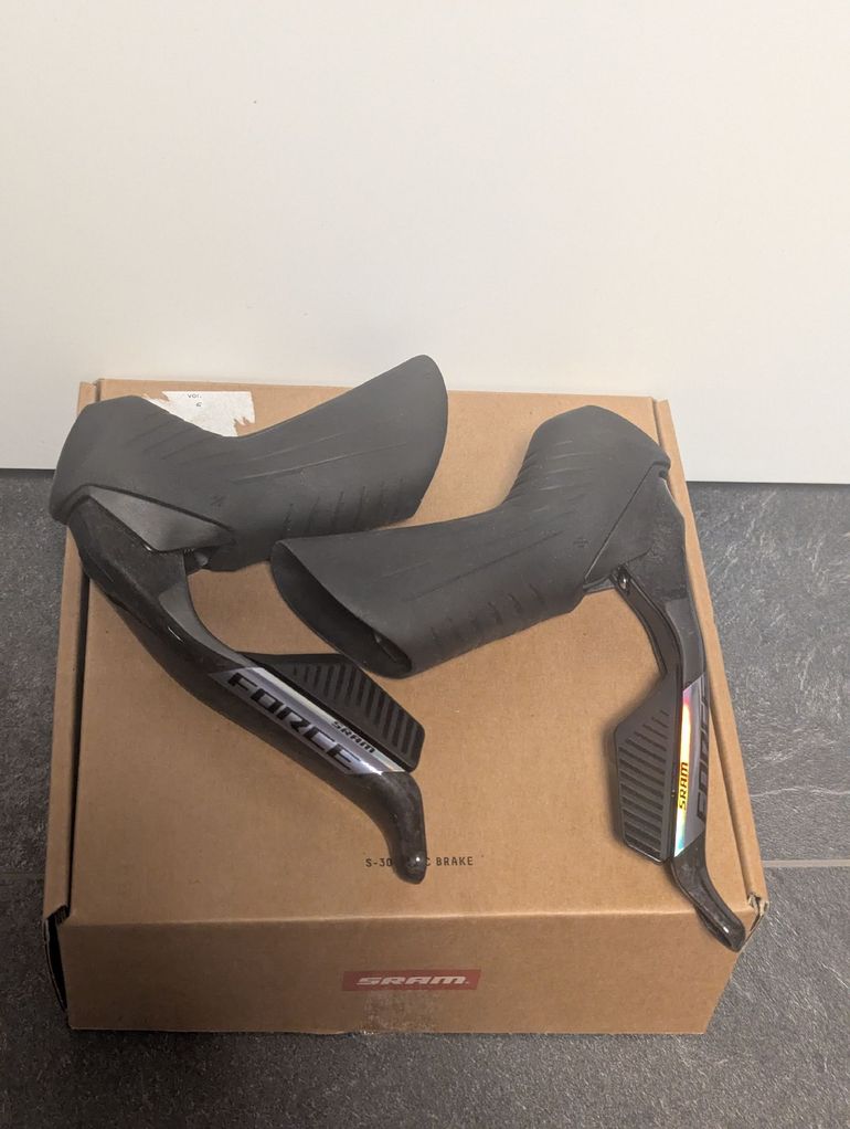 Used Sram Force AXS HRD E1 Schalt-/Bremshebel bike — image 2 of 2