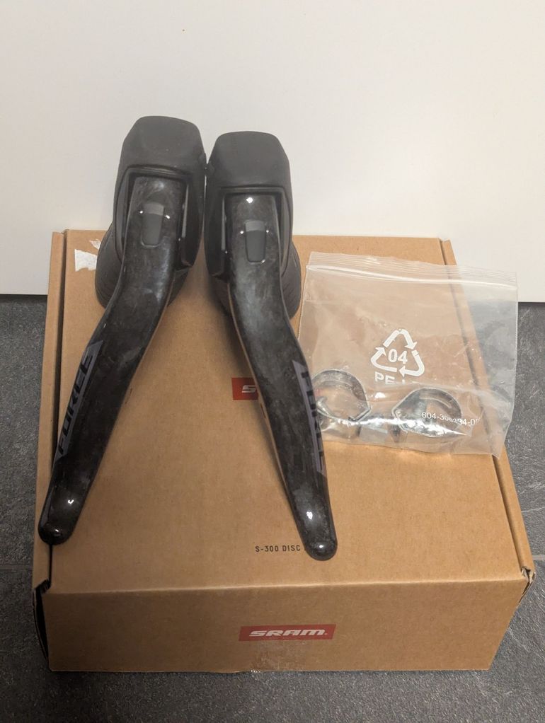 Used Sram Force AXS HRD E1 Schalt-/Bremshebel bike — image 1 of 2