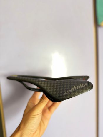 Used Selle Italia SLR Boost Tekno Carbon Saddle Superflow L3 2026 bike — image 2 of 4
