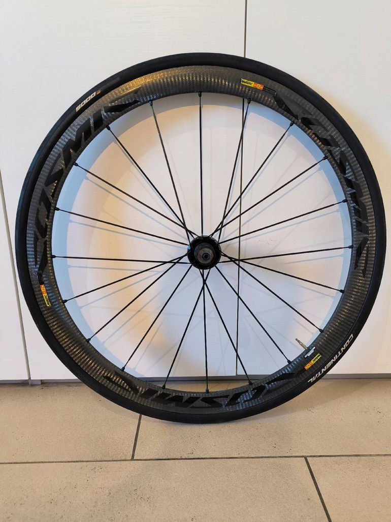 Used Mavic Cosmic Carbone 40 C (clincher) 2018 bike — image 17 of 21