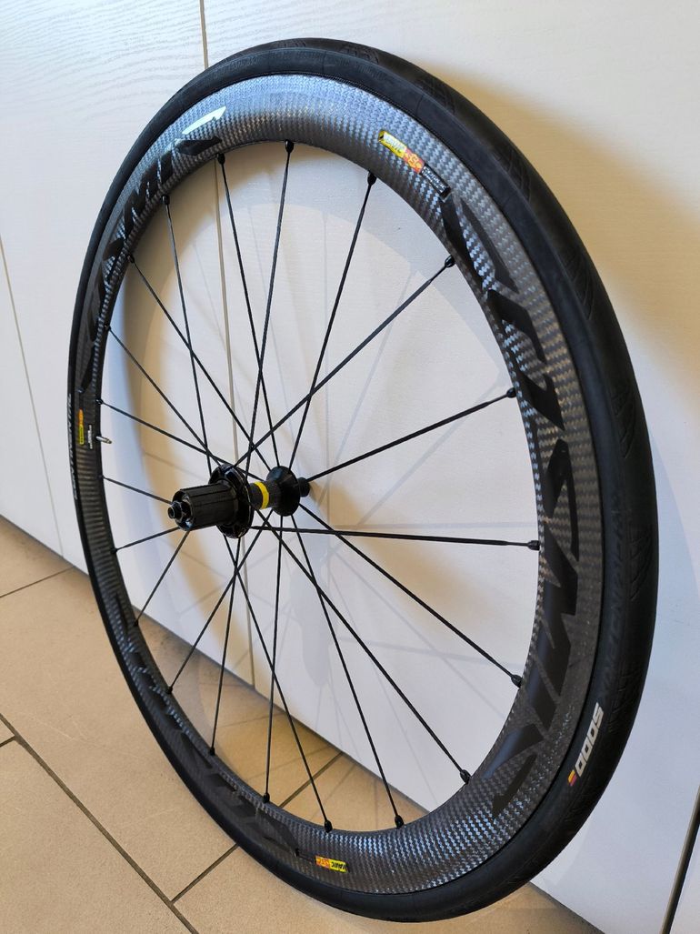 Used Mavic Cosmic Carbone 40 C (clincher) 2018 bike — image 7 of 21