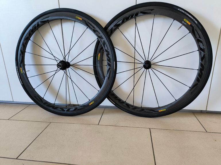 Used Mavic Cosmic Carbone 40 C (clincher) 2018 bike — image 1 of 21