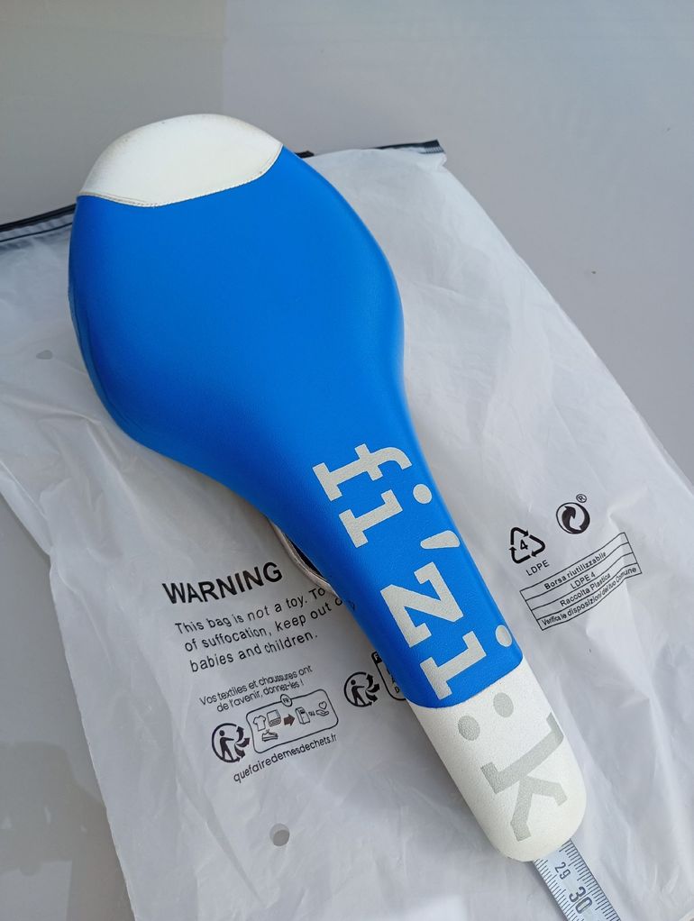 Used Fizik Thundra 2 bike — image 1 of 8