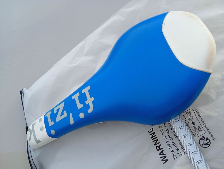 Used Fizik Thundra 2 bike — image 2 of 8