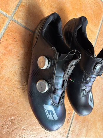 Used Gaerne Carbon G.Stilo Road Shoes bike — image 3 of 4