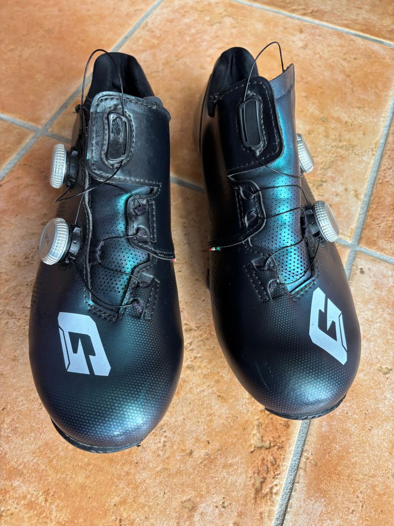 Used Gaerne Carbon G.Stilo Road Shoes bike — image 2 of 4