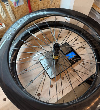 Used Overfast Aerion Evo 60mm Laufradsatz 2026 bike