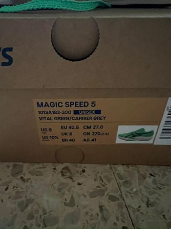 Used Asics Magic Speed 5 2026 bike — image 2 of 4