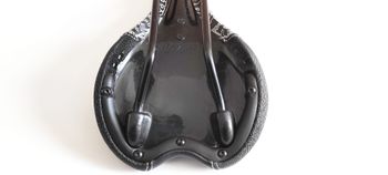 Used Lapierre Raid Saddle Black w/Silver decal bike — image 9 of 10