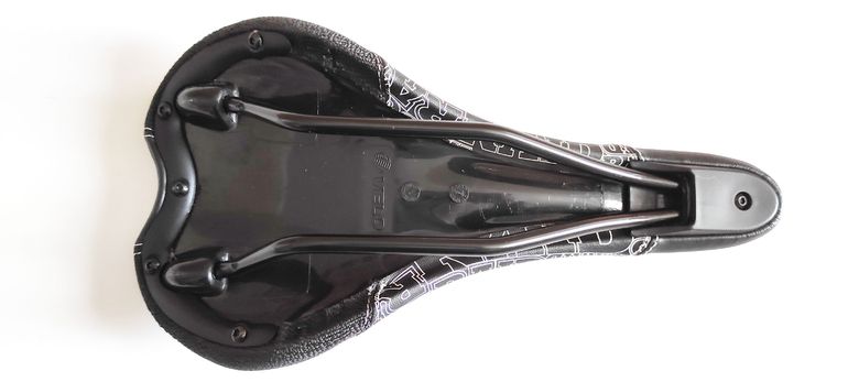Used Lapierre Raid Saddle Black w/Silver decal bike — image 8 of 10