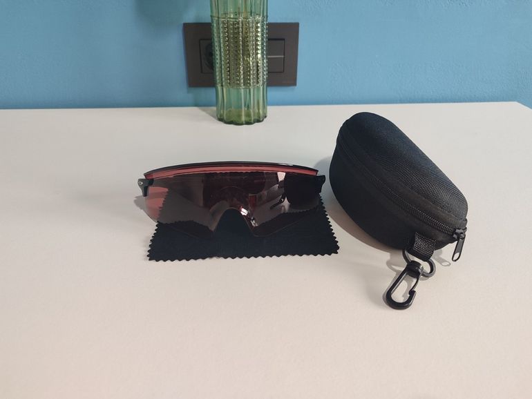 Used Oakley Encoder bike — image 9 of 11