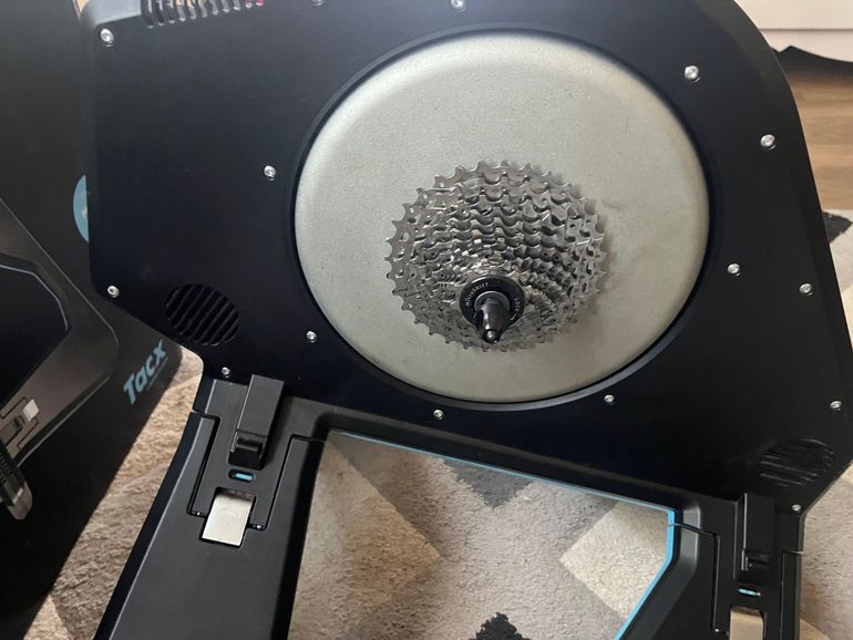 Used Tacx NEO 2T Smart Trainer bike — image 4 of 6