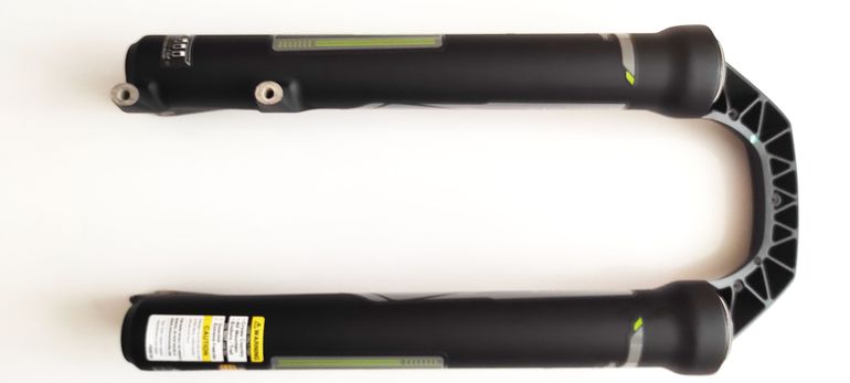 Used Dvo Bottom Case Assembly 27.5" Diamond Boost 15x110mm Black bike — image 5 of 11