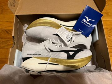 Mizuno Hyperwarp Pro 2026 Running Shoes usato