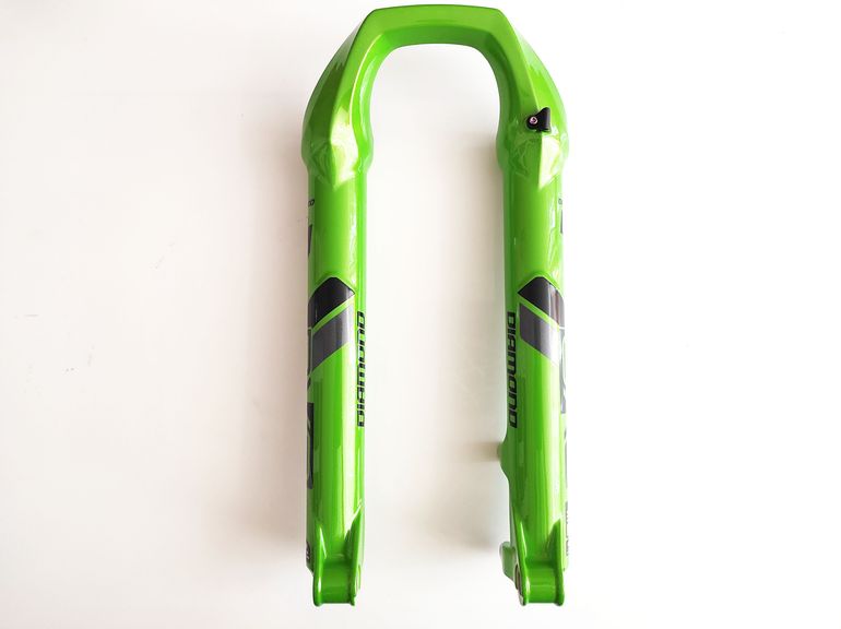Used Dvo Diamond Boost Suspension Bottom Case Assembly 27.5" 15x110mm Green bike — image 1 of 11