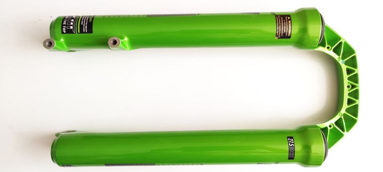 Used Dvo Diamond Boost Suspension Bottom Case Assembly 27.5" 15x110mm Green bike — image 5 of 11