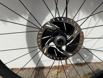 Used Bontrager Aeolus Elite 35 TLR Disc Road Wheel 2025 bike — image 4 of 5