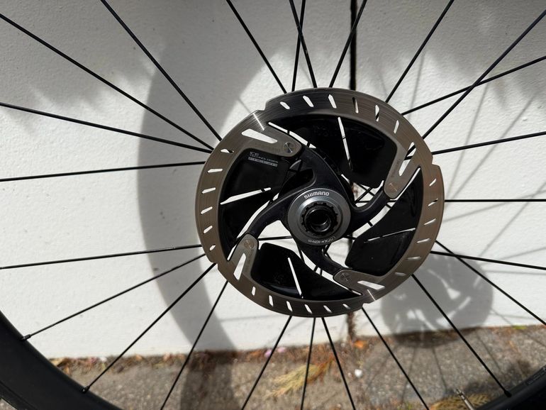 Used Bontrager Aeolus Elite 35 TLR Disc Road Wheel 2025 bike — image 4 of 5