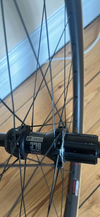 Used Reserve Wheels 40/44 2023 bike — image 4 of 6