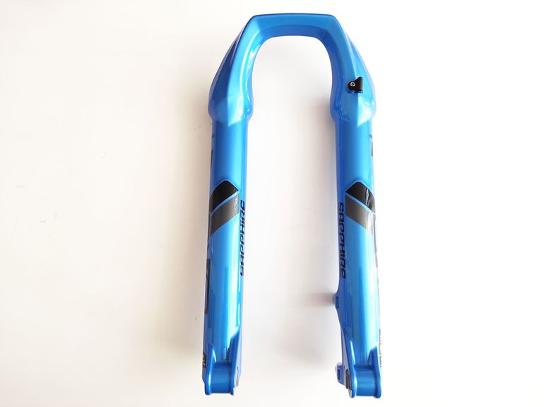 Used Dvo Sapphire D1 Boost Bottom Case Assembly 27.5" 15x110mm Blue bike — image 2 of 12