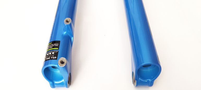 Used Dvo Sapphire D1 Boost Bottom Case Assembly 27.5" 15x110mm Blue bike — image 9 of 12