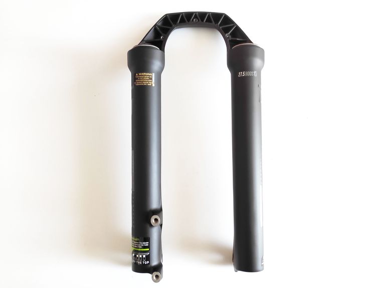 Used Dvo Sapphire D1 Boost Bottom Case Assembly 27.5" Black bike — image 2 of 11