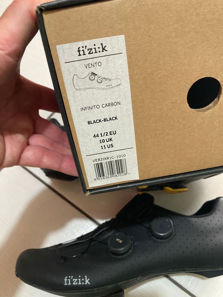 Used Fizik Vento Infinito Carbon 2 2025 bike — image 7 of 7