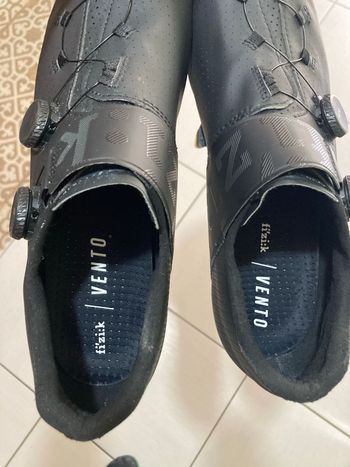 Used Fizik Vento Infinito Carbon 2 2025 bike — image 6 of 7