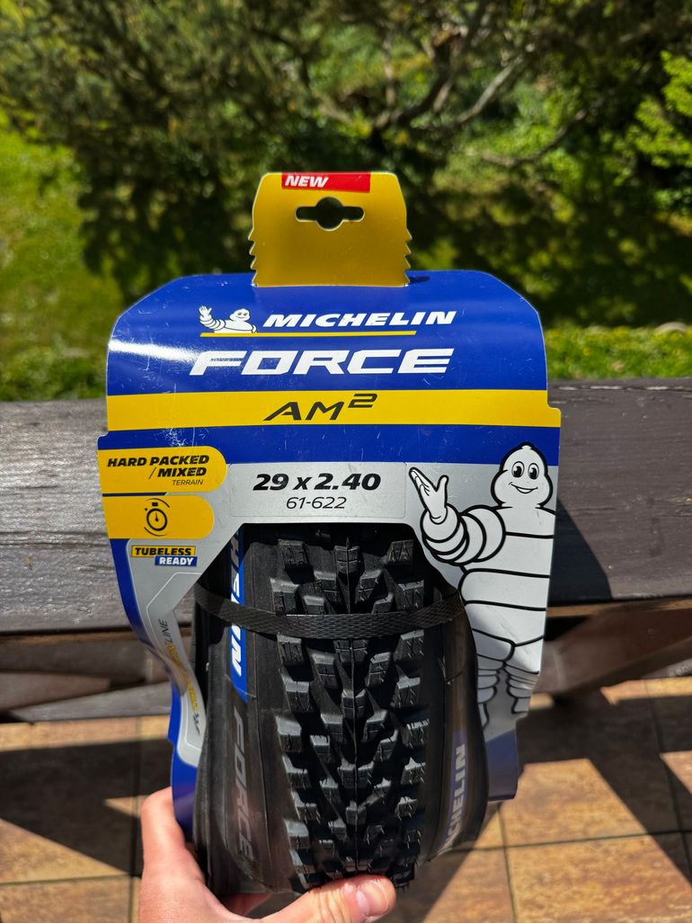Used Michelin Force AM2 Tire bike — image 2 of 2
