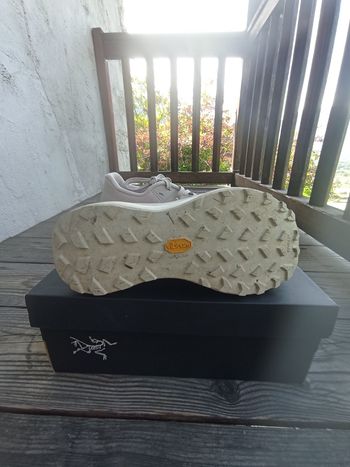 Used Arc’teryx Norvan LD 4 Women's Trail Running Shoes 2025 bike — image 5 of 6