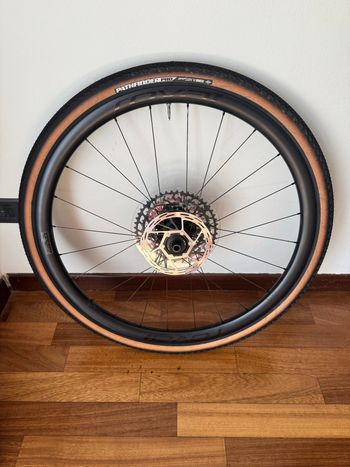 Used Roval Terra C Wheelset 2024 bike — image 2 of 4