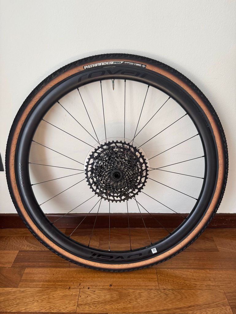 Used Roval Terra C Wheelset 2024 bike — image 1 of 4
