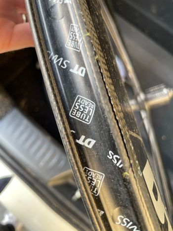 Used Dt Swiss ARC 1400 DICUT db 80mm 2020 bike — image 2 of 2