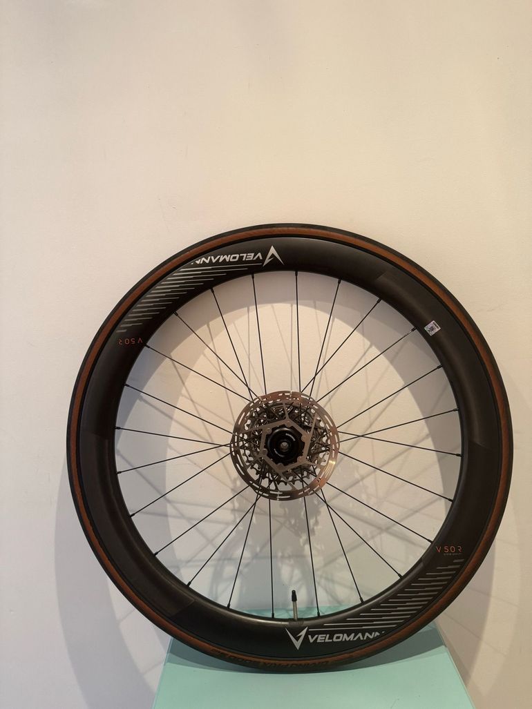 Used Velomann V50R Carbon Wheels bike — image 4 of 7