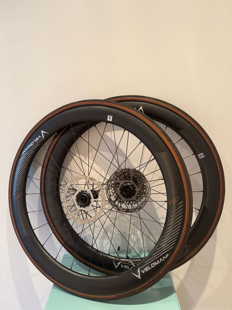 Used Velomann V50R Carbon Wheels bike — image 1 of 7