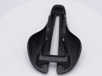 Used Bontrager Aeolus Elite Saddle 145mm bike — image 6 of 7