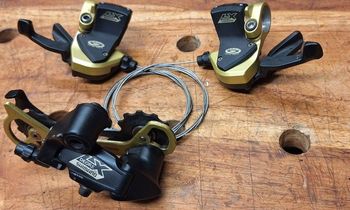 Used Shimano Deore LX gold special edition bike — image 8 of 11