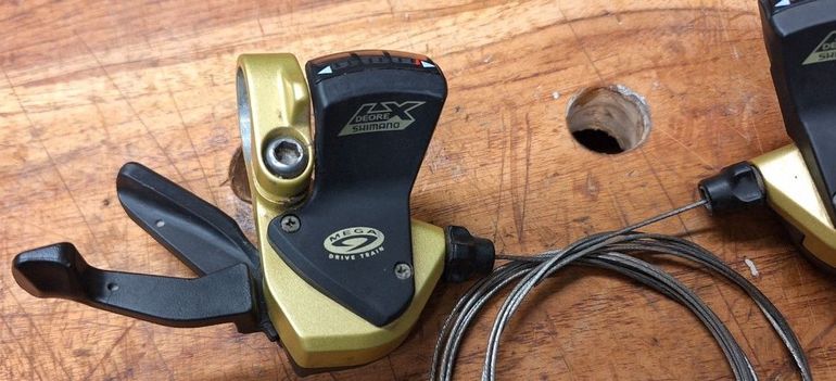 Used Shimano Deore LX gold special edition bike — image 10 of 11