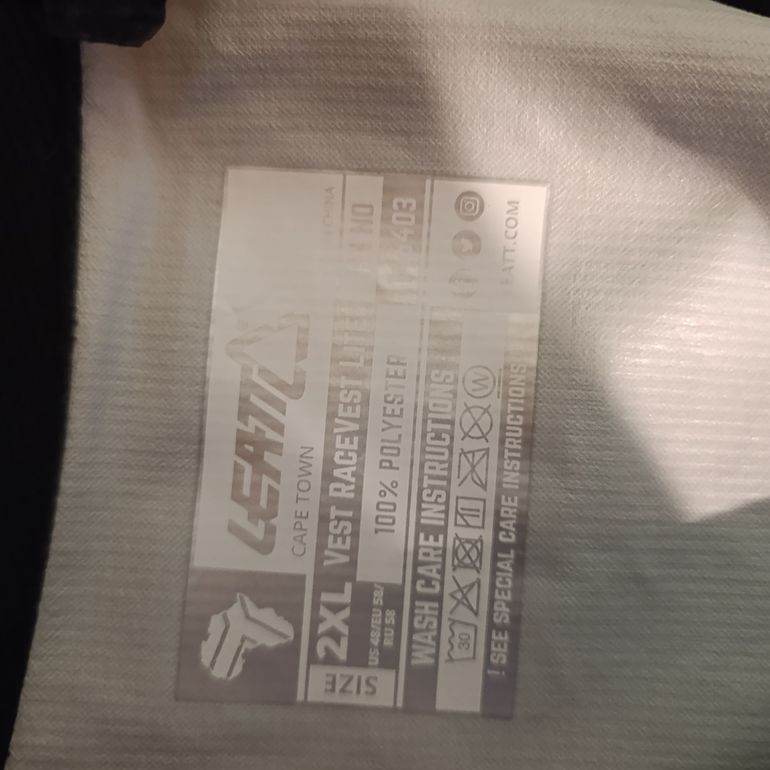 Used LEATT Gilet bike — image 9 of 11